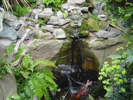 The water cascade and grotto.May 2008.