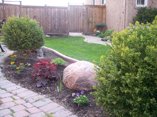 Front bed, right
