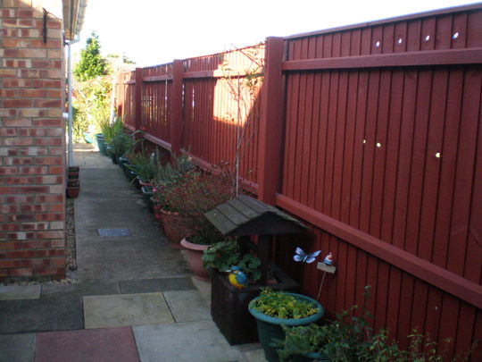 FINISHED FENCE